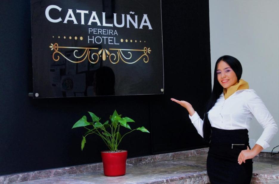 Hotel Cataluna - Soluciones Hoteleras เปเรย์รา ภายนอก รูปภาพ