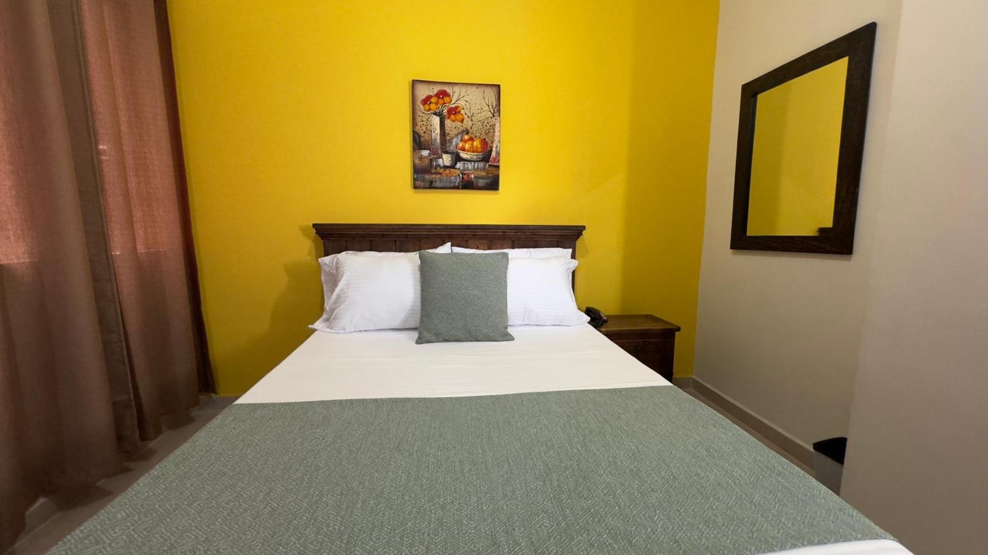 Hotel Cataluna - Soluciones Hoteleras เปเรย์รา ภายนอก รูปภาพ